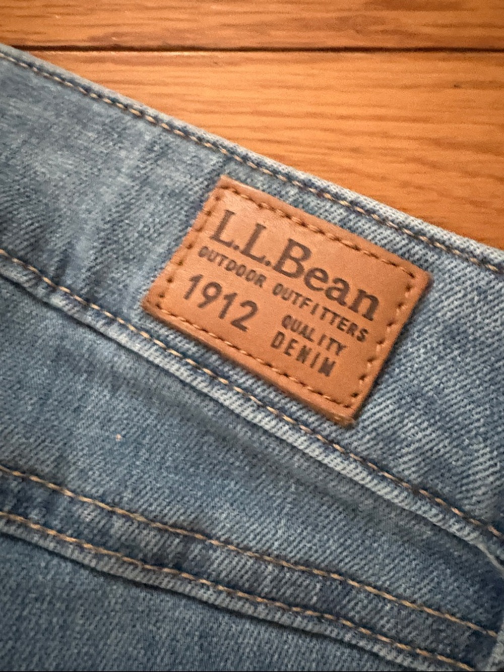 L.L. Bean Women's Light Blue Straight-Leg Jeans - Picture 7 of 8